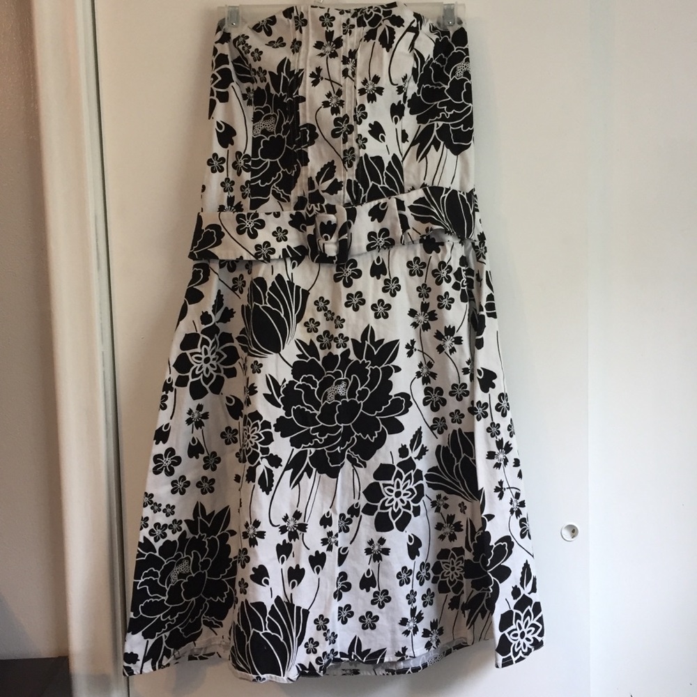 Black and White Floral Pattern Dress with Belt
